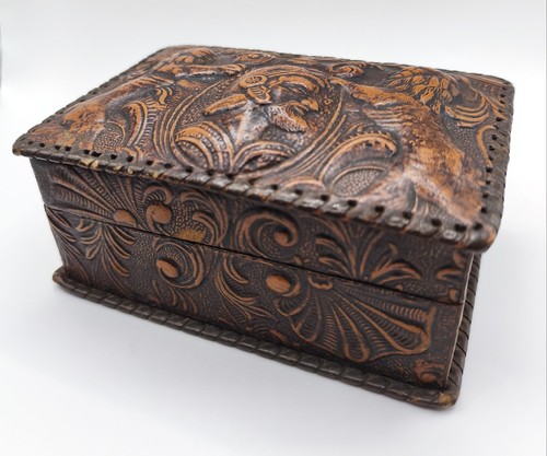 Geprägter leder holz - leder/,