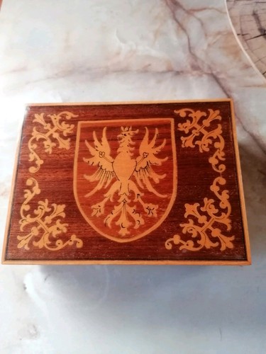 Wunderschöne holzschatulle - wunderschöne,